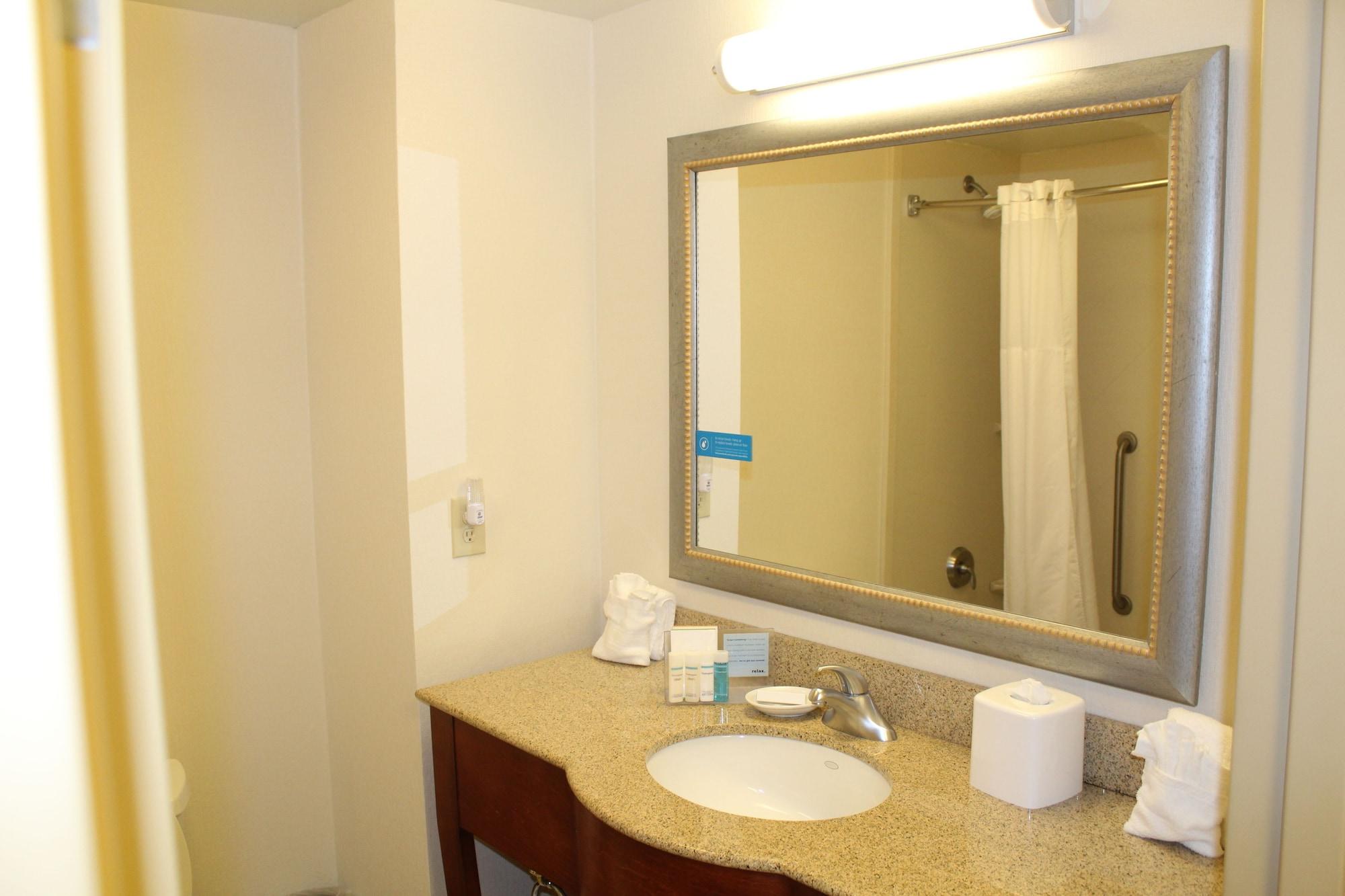 Hampton Inn Gloucester Luaran gambar
