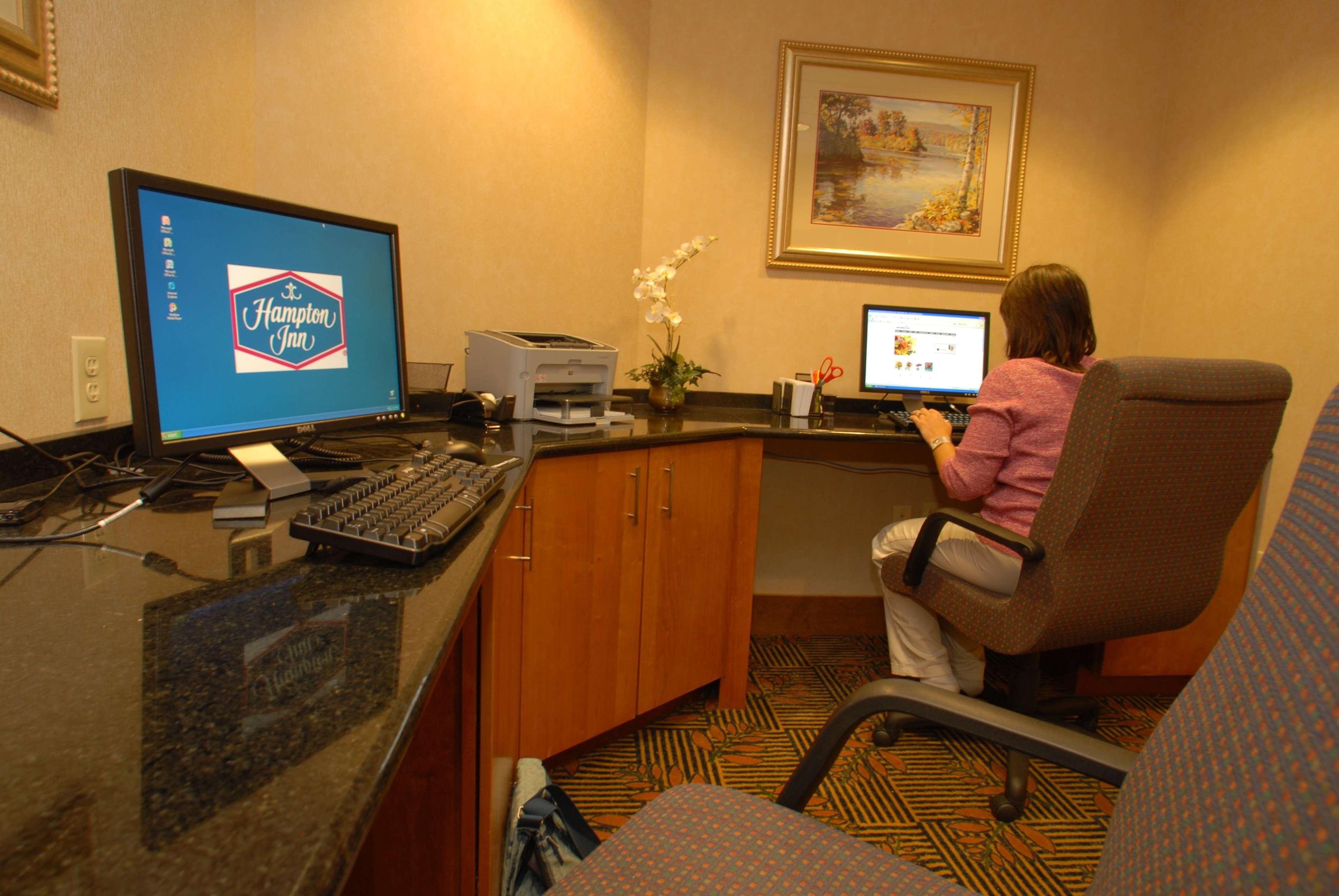 Hampton Inn Gloucester Luaran gambar