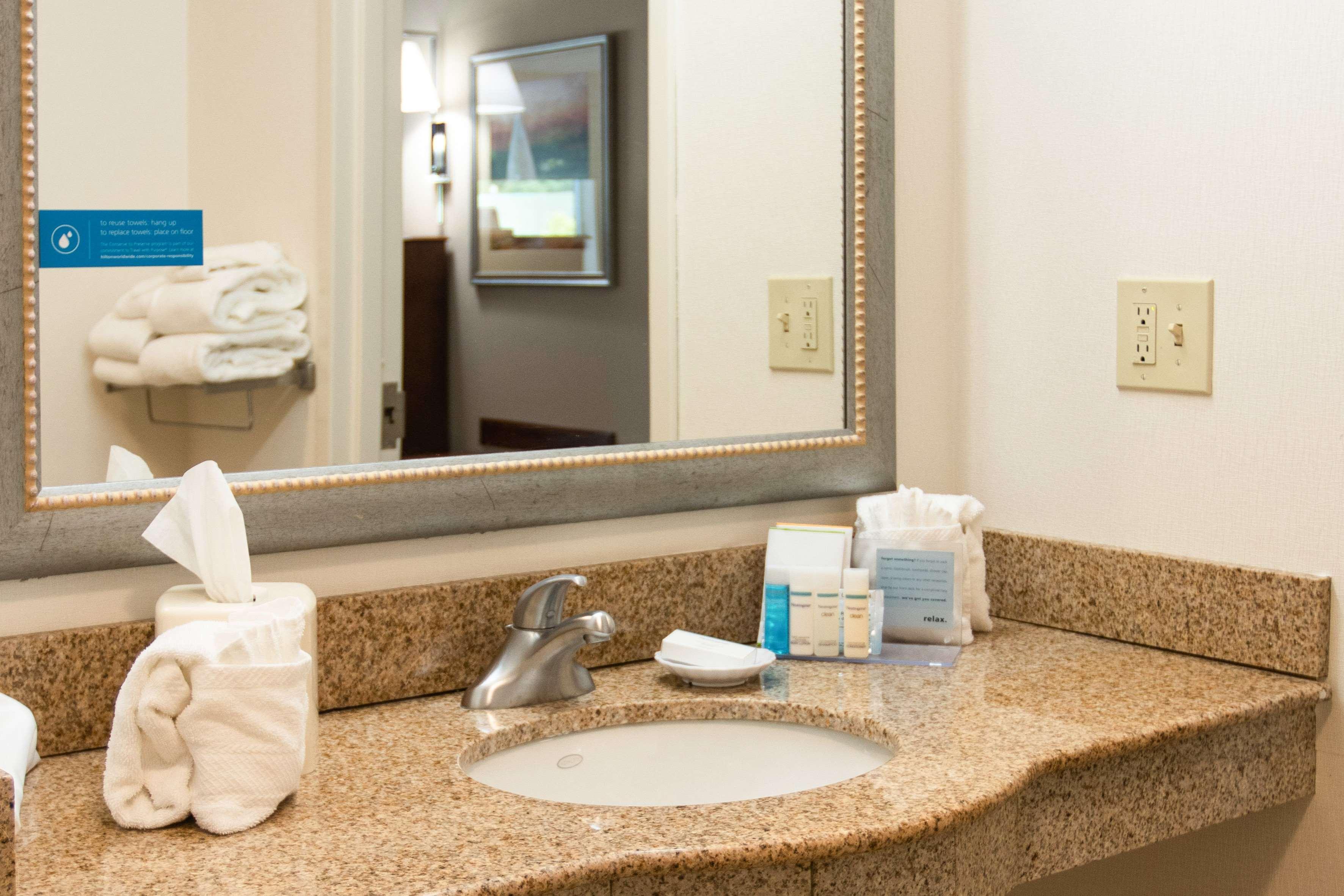 Hampton Inn Gloucester Luaran gambar