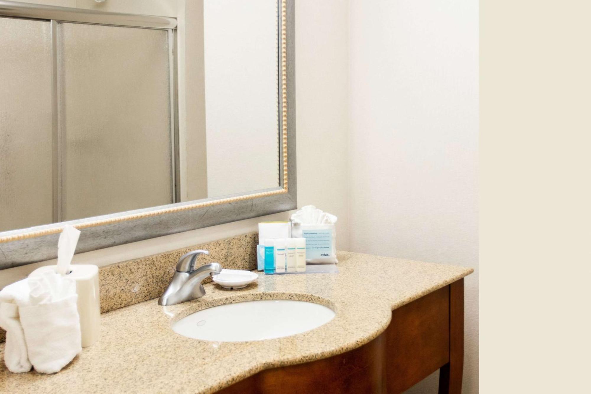 Hampton Inn Gloucester Luaran gambar