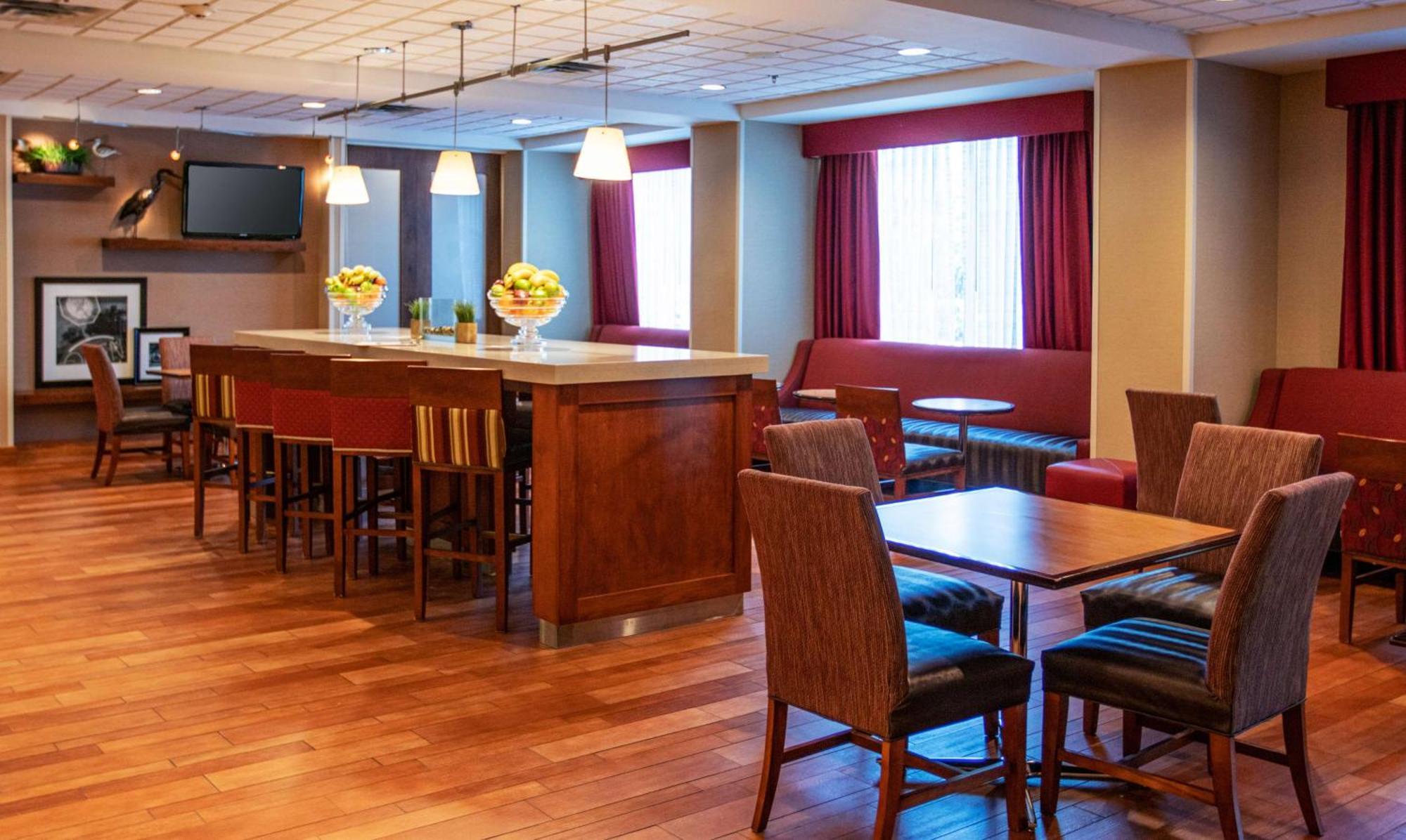 Hampton Inn Gloucester Luaran gambar
